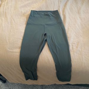 ALIGN Dark Olive 21” in great condition